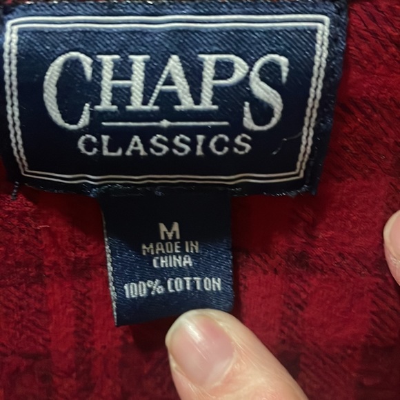 Classic chaps black and red plaid shirt medium 100 % cotton ruffle / v neck - Picture 3 of 5